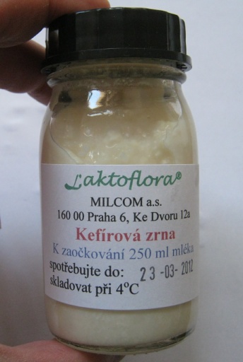 Laktoflora KEFÍROVÁ ZRNA.jpg